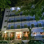 Arte Annapolis Aparthotel 3*