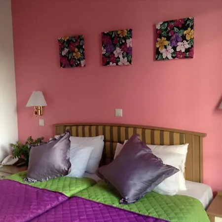 Arte Annapolis 3*